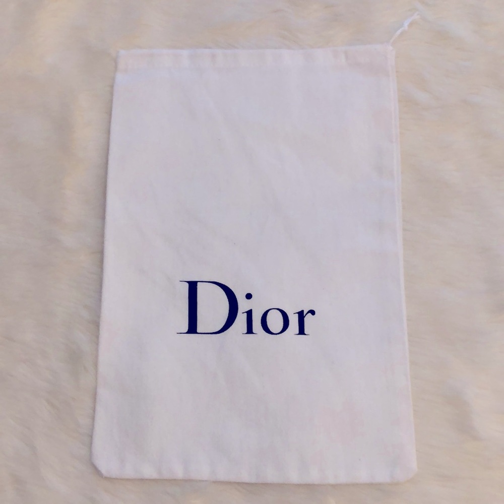 DIOR dust bag.
